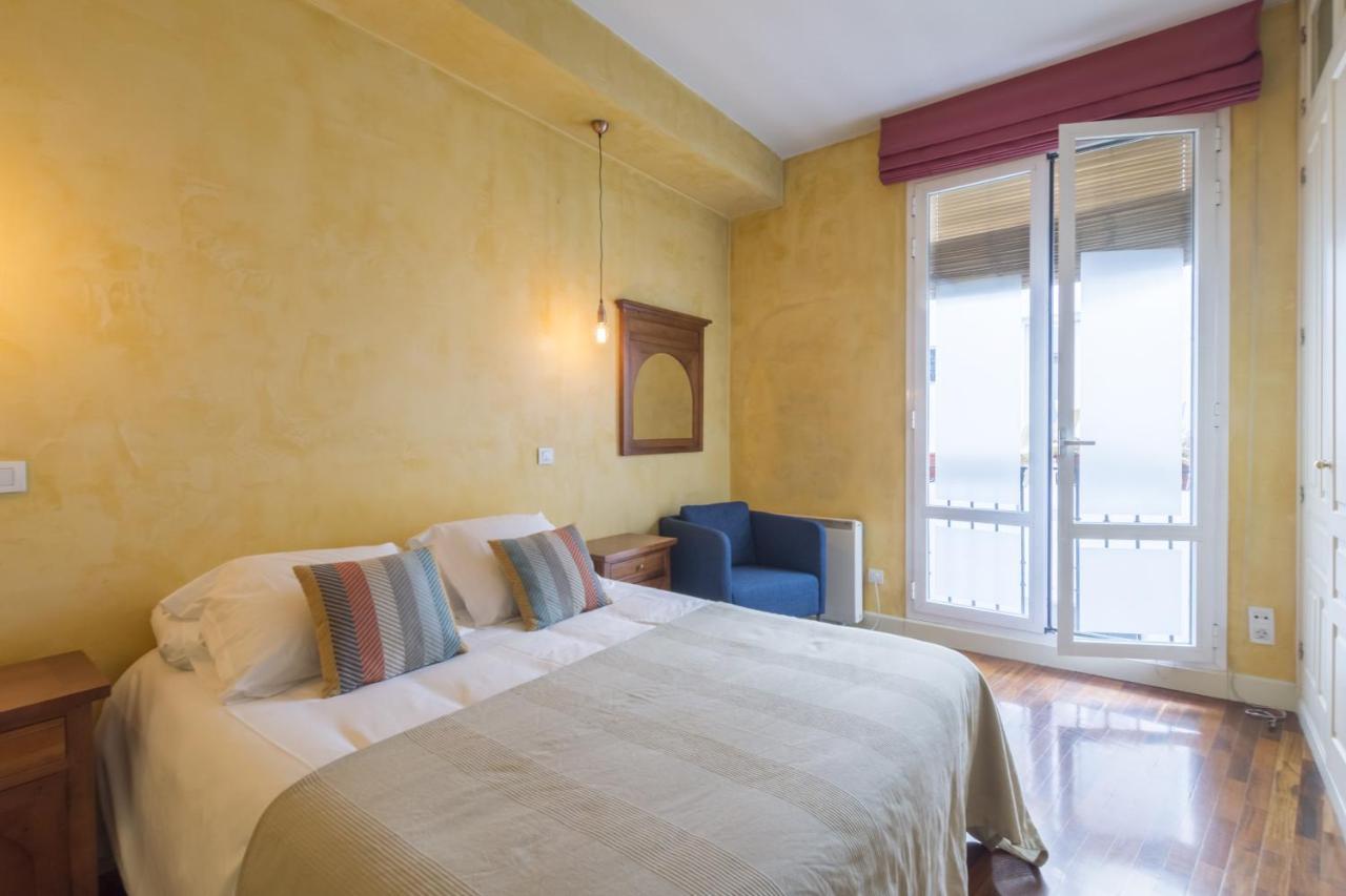 Apartmán Mit House San Miguel En Madrid Exteriér fotografie